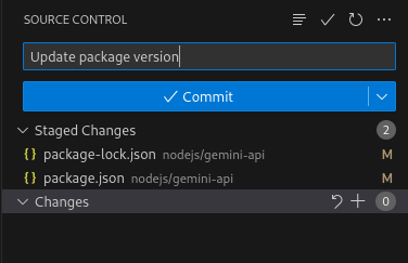 Pesan commit yang diisi dan perubahan yang di-stage terlihat di tampilan hierarki